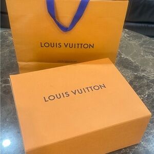 Louis Vuitton Rush Sneakers size 38
